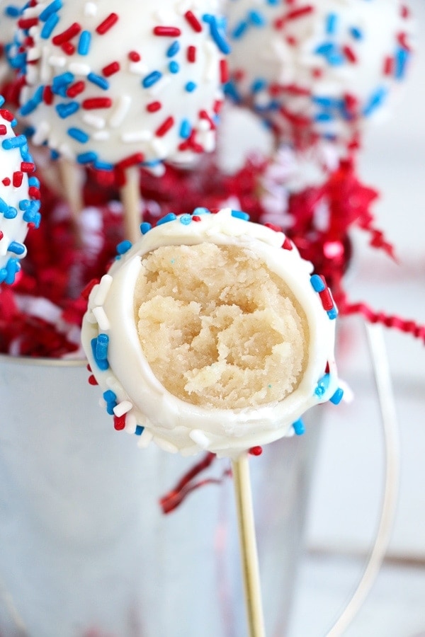 4th of July Cake Pops: A Fun Red White and Blue Treat