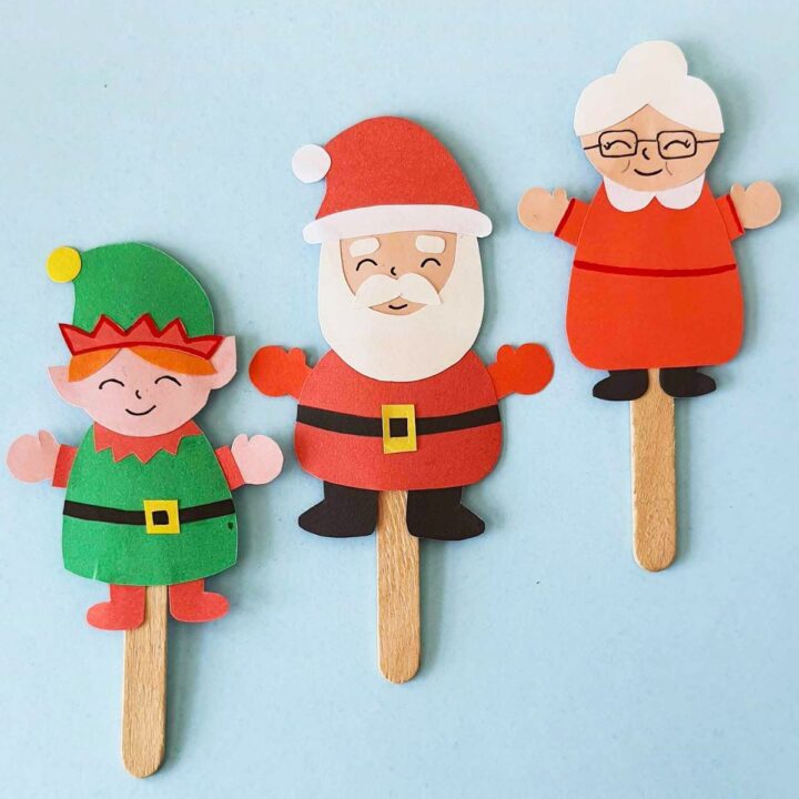 Cute Christmas Puppets (With Free Printable Template) cute-christmas-puppets-with-free-printable-template