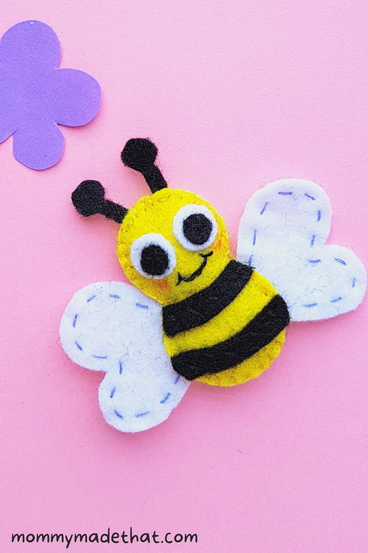 DIY felt bumble bee ornament