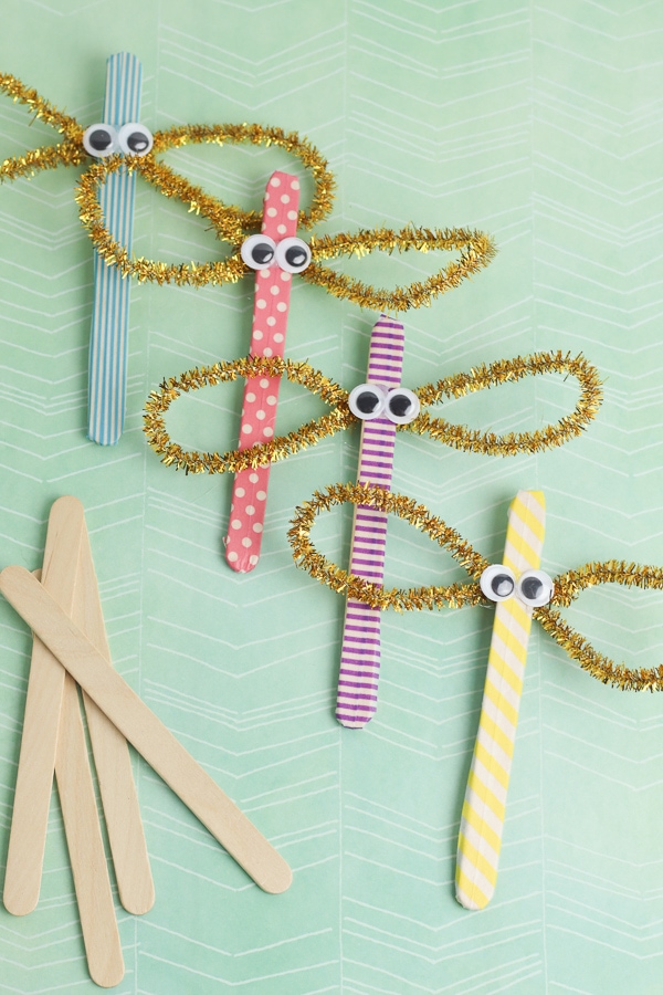 popsicle stick dragonfly craft for kids