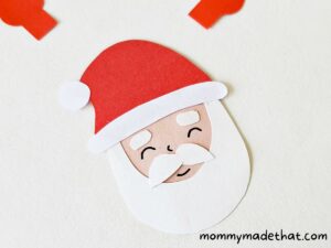 Cute Christmas Puppets (With Free Printable Template)