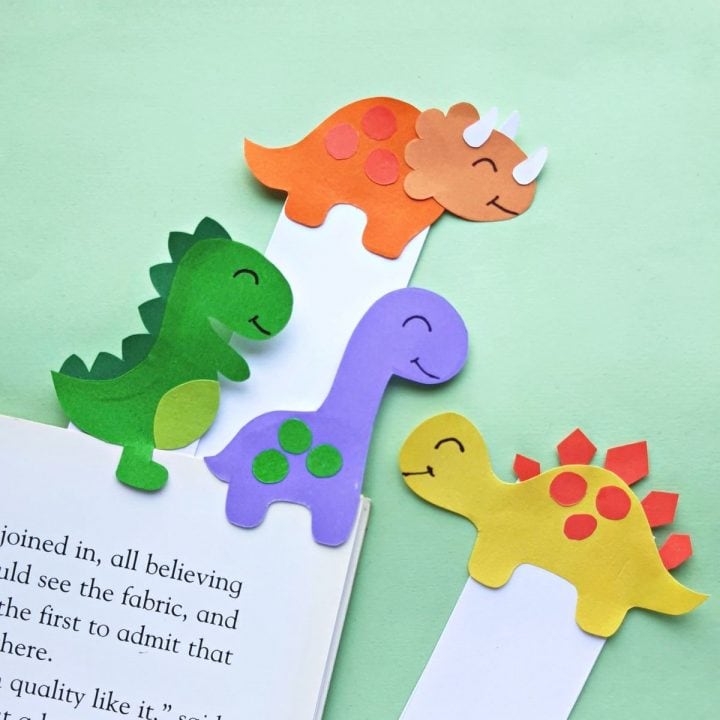 adorable-dinosaur-bookmarks-with-printable-template