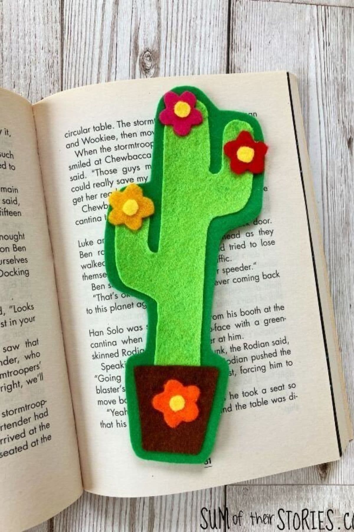 DIY cactus bookmark for kids 