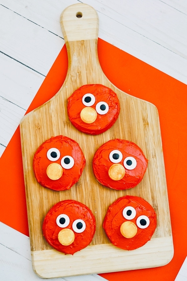 elmo sugar cookies decorated with frosting