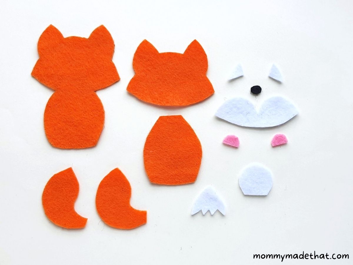DIY Felt Fox Ornament (with free pattern)