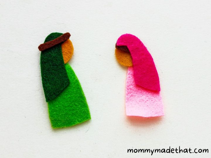 DIY Felt Nativity Ornament (With Free Printable Pattern)