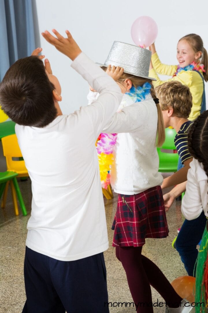  Group Games for Kids: Ultimate List of Games! 