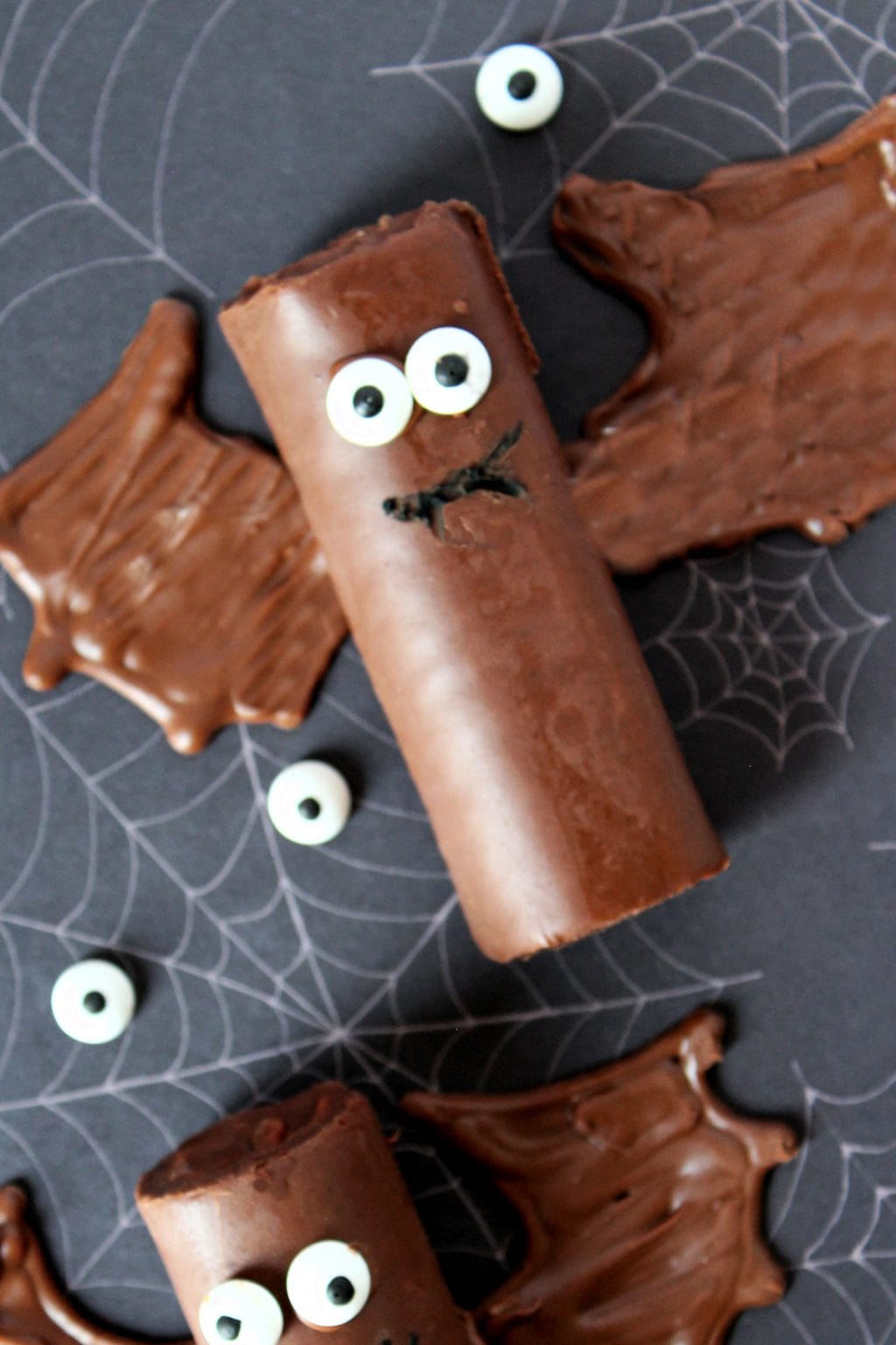 Easy Halloween Bat Treats