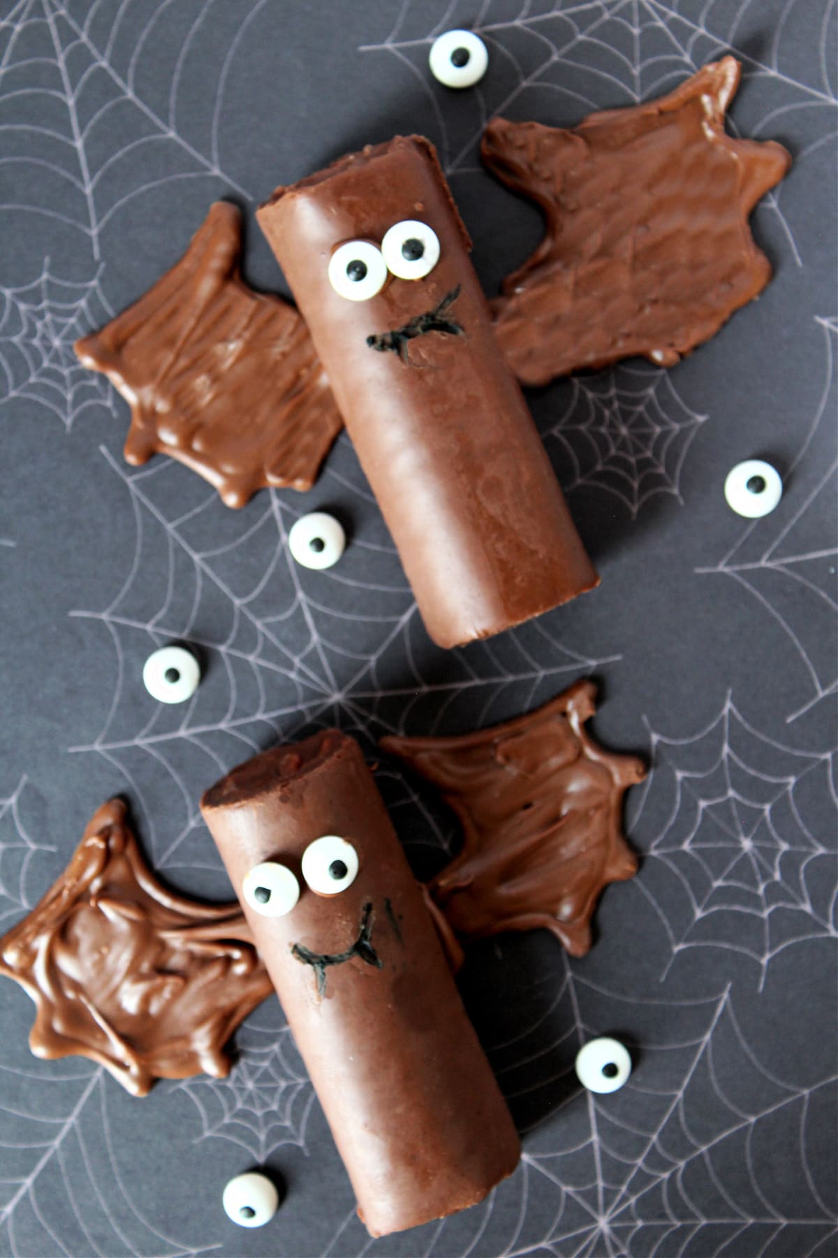 Easy Halloween Bat Treats