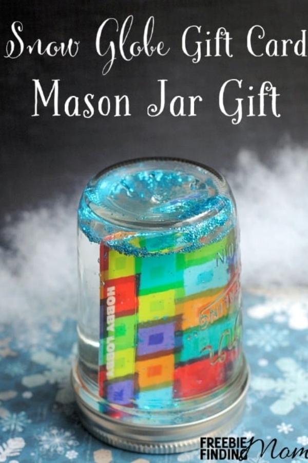 Mason jar gift idea with Chistmas gift card
