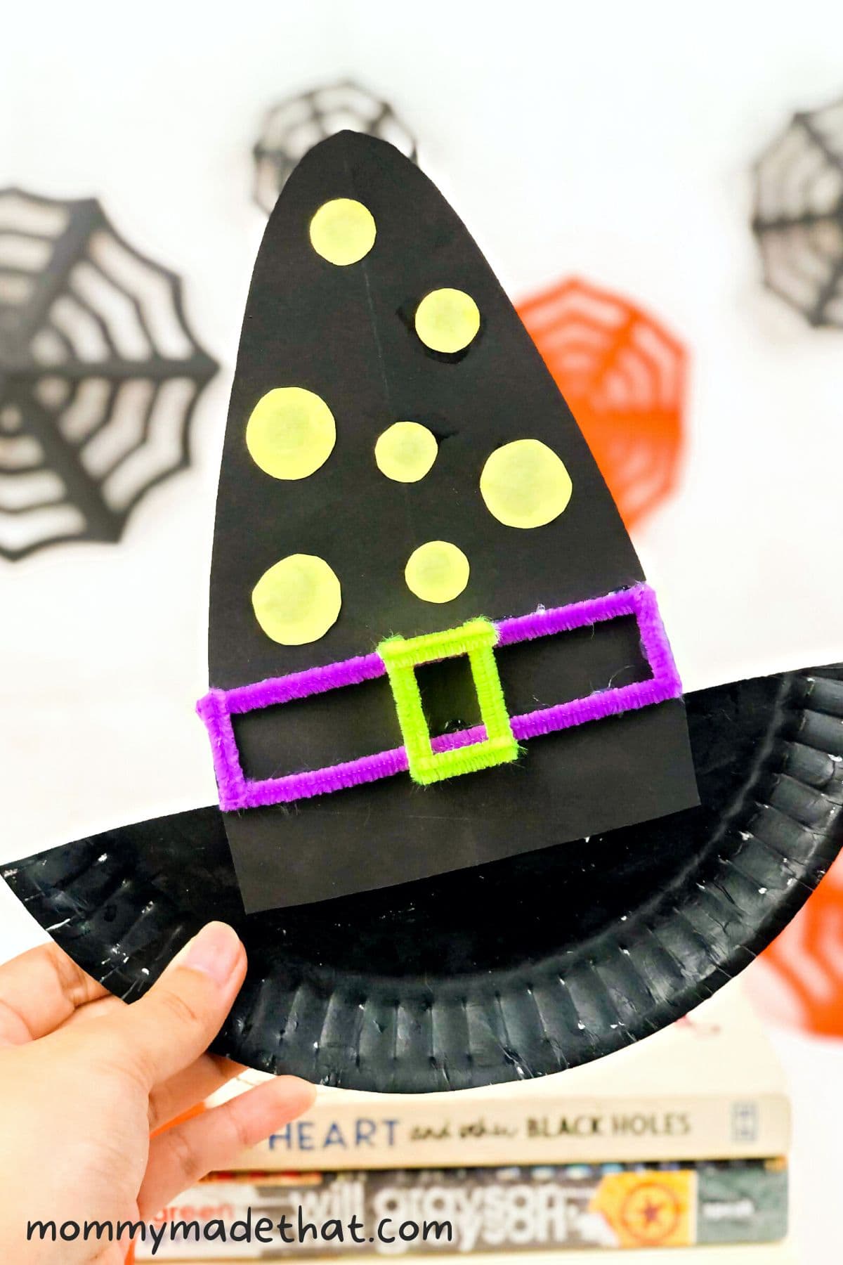 paper plate witch hat craft