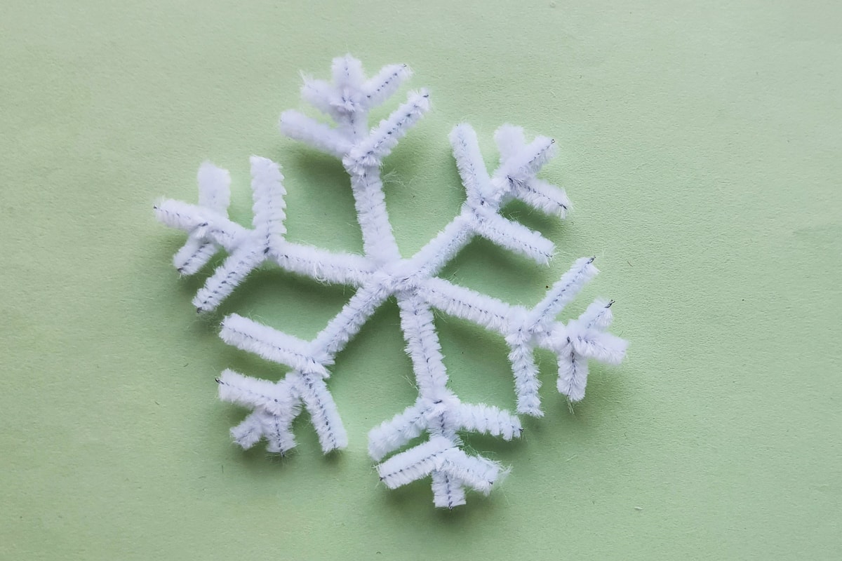 pipe cleaner snowflake