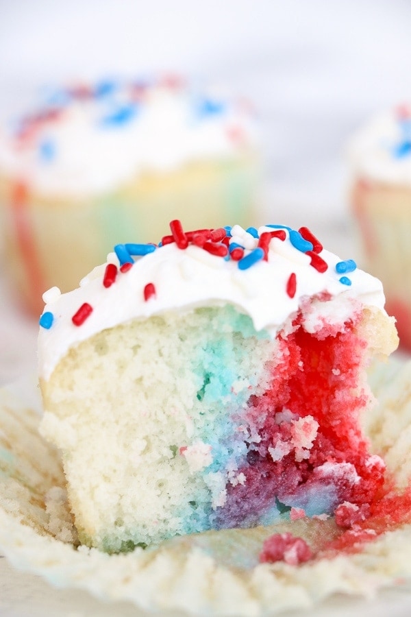 4th of July Poke Cupcakes
