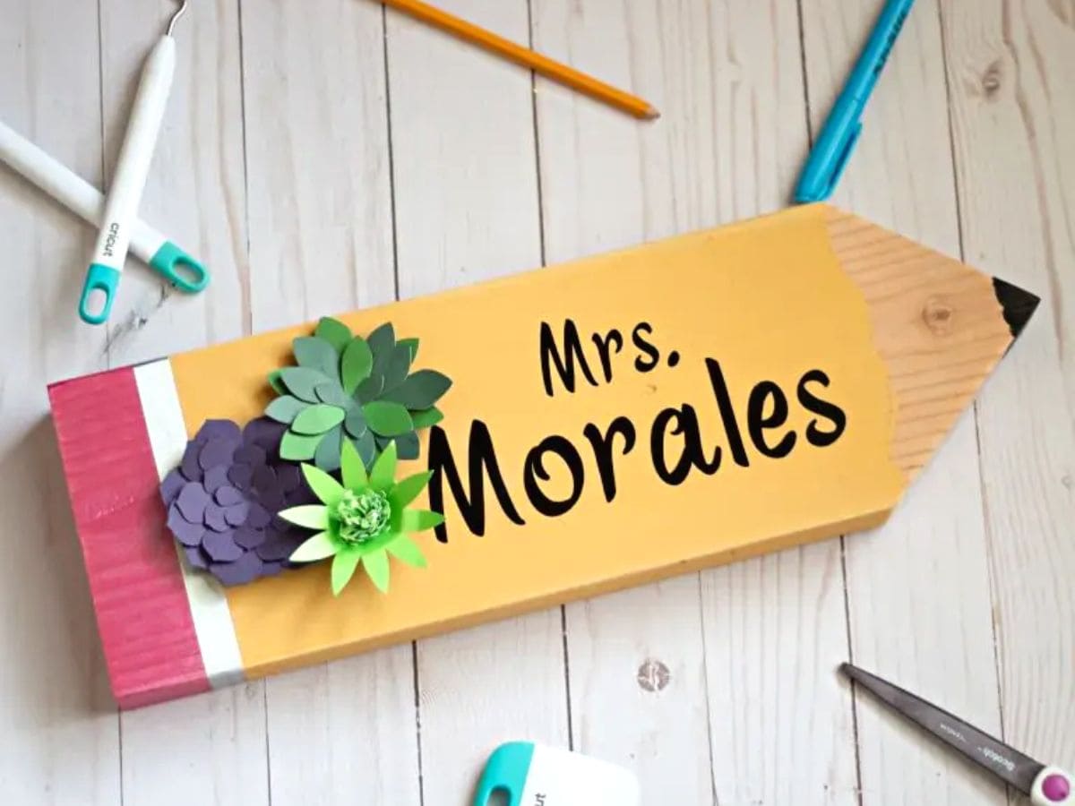 wooden teacher's sign craft