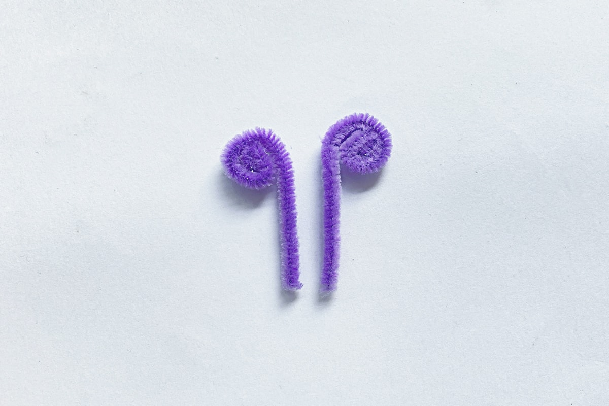 pipe cleaner antenna shapes 